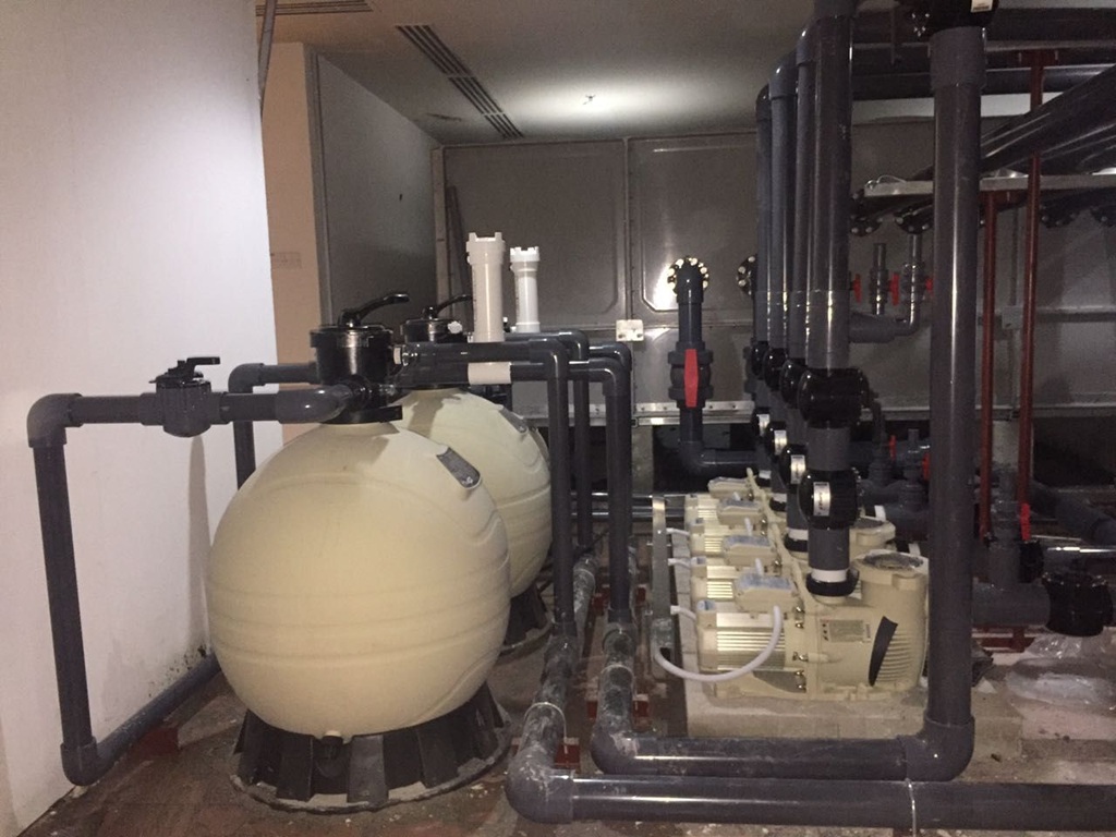 Sistem filtrasi dan piping kolam